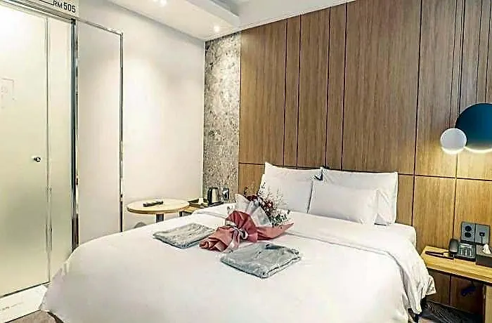 No.25 Doksan Intersection Branch 5* Seul